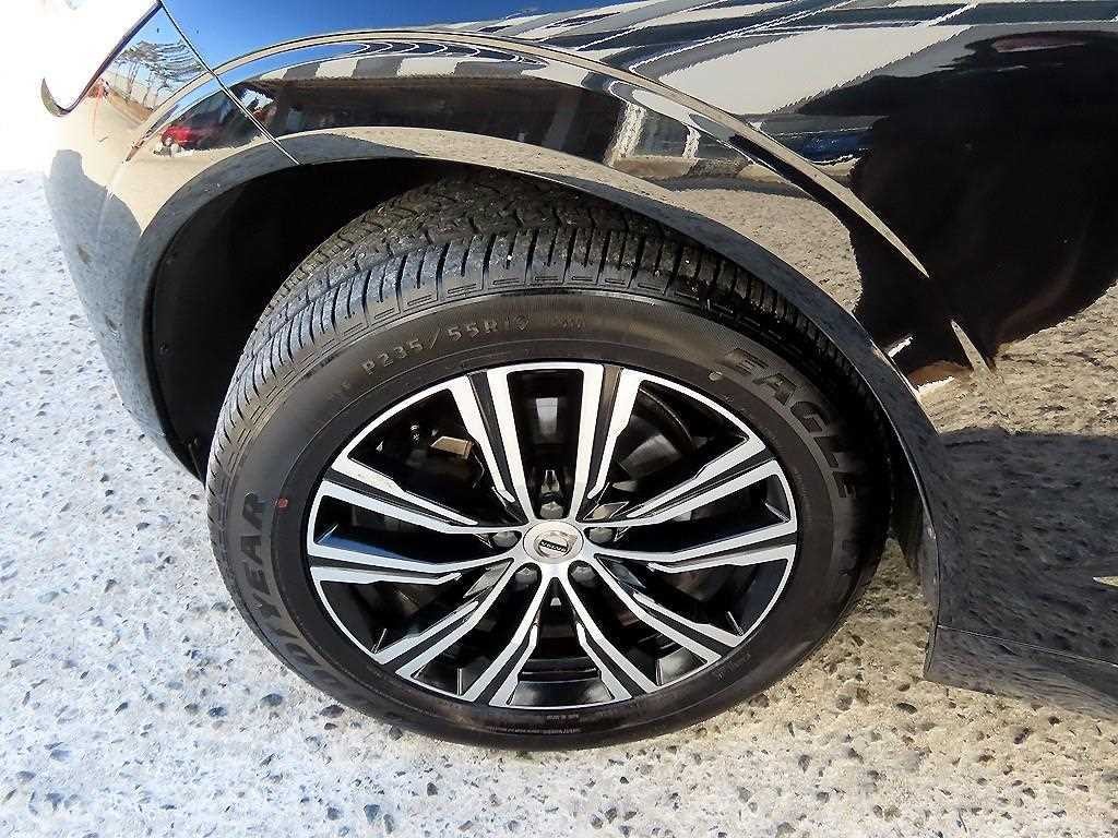 볼보 XC60 XC60(2세대) B5 AWD 인스크립션 이미지 20