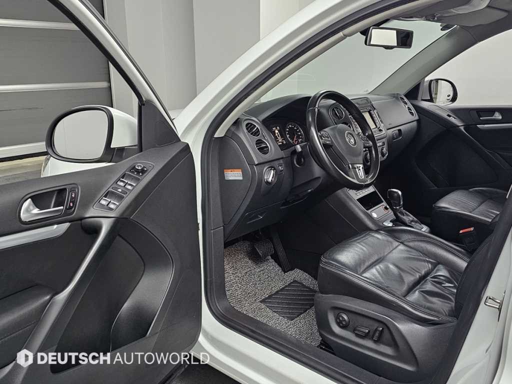 폭스바겐 티구안 뉴티구안 2.0 TDI 프리미엄 이미지 11