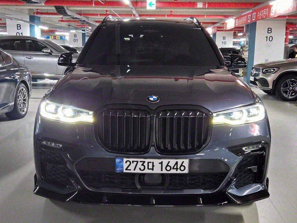 BMW X7 X7 (G07) M50i 이미지 2