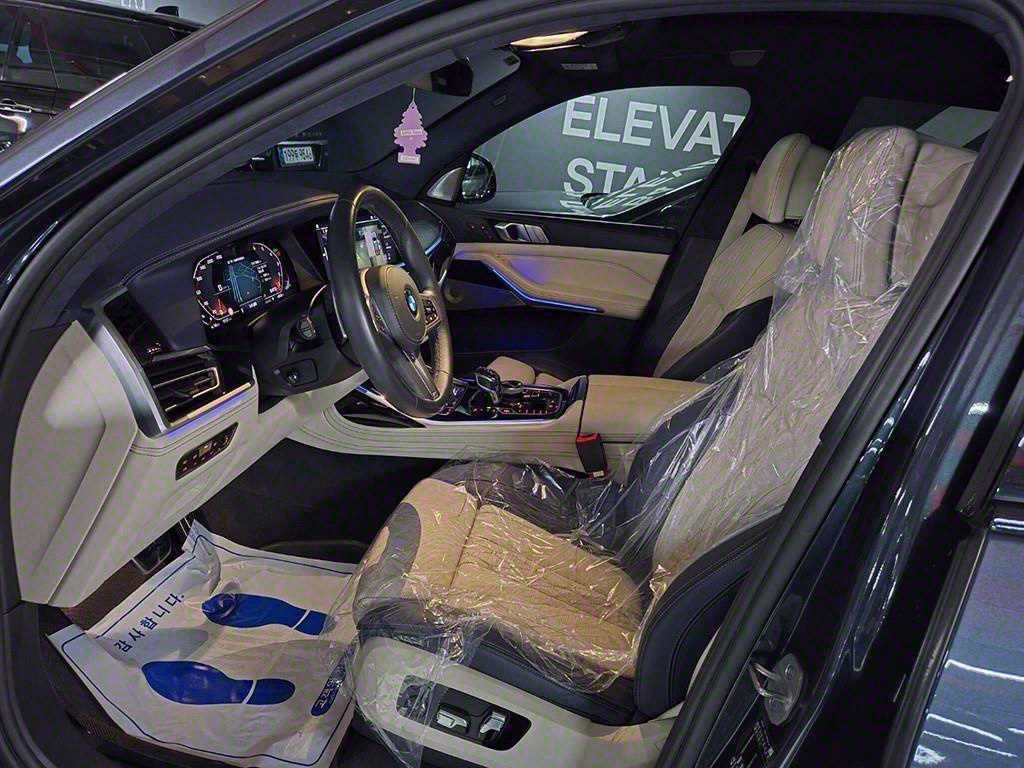 BMW X7 X7 (G07) M50i 이미지 5