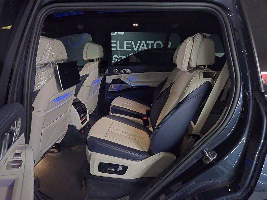 BMW X7 X7 (G07) M50i 이미지 6