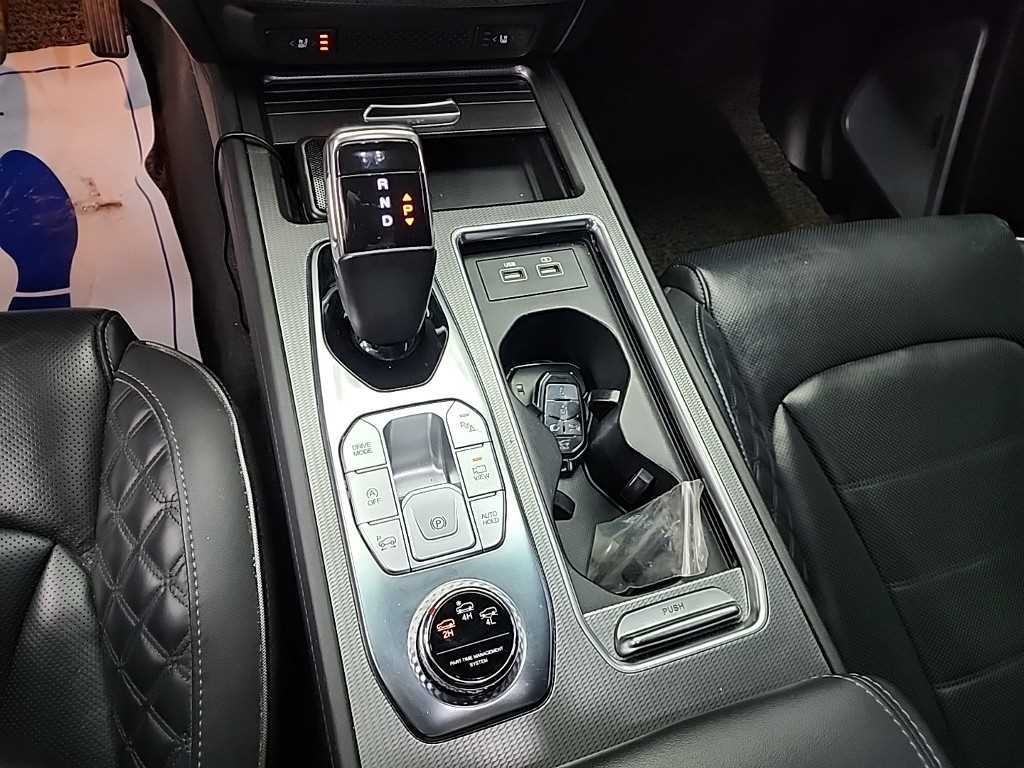 KG모빌리티(쌍용) 렉스턴 올 뉴 렉스턴 (Y450) 디젤 2.2 4WD 더 블랙 이미지 8