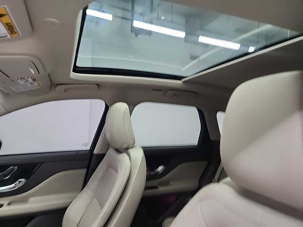 링컨 코세어 2.0 리저브 AWD 이미지 14