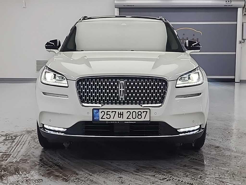 링컨 코세어 2.0 리저브 AWD 이미지 2