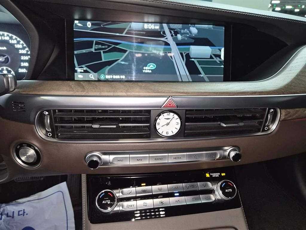 제네시스 G90 3.3 T AWD 프레스티지 이미지 14