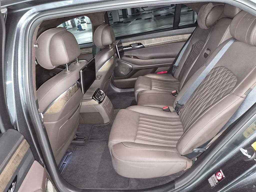 제네시스 G90 3.3 T AWD 프레스티지 이미지 7