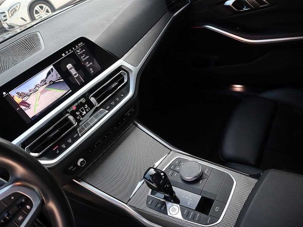 BMW 3시리즈 3시리즈 (G20) 320i M 스포츠 블랙수트 이미지 10