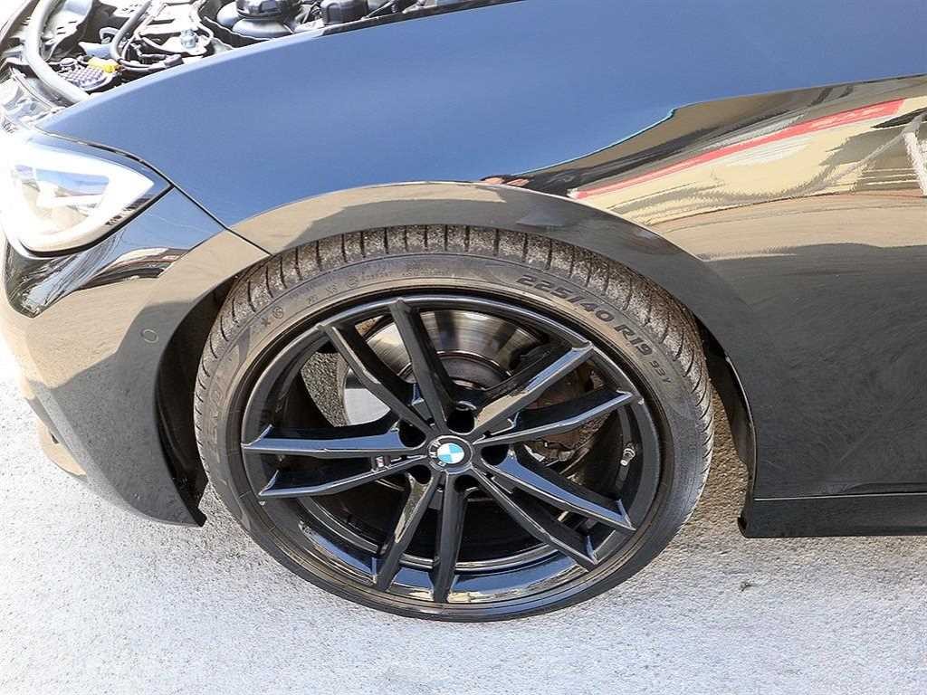 BMW 3시리즈 3시리즈 (G20) 320i M 스포츠 블랙수트 이미지 18