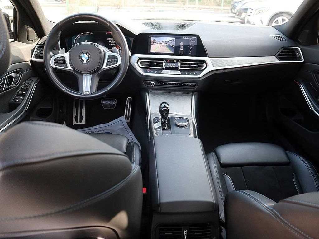 BMW 3시리즈 3시리즈 (G20) 320i M 스포츠 블랙수트 이미지 5