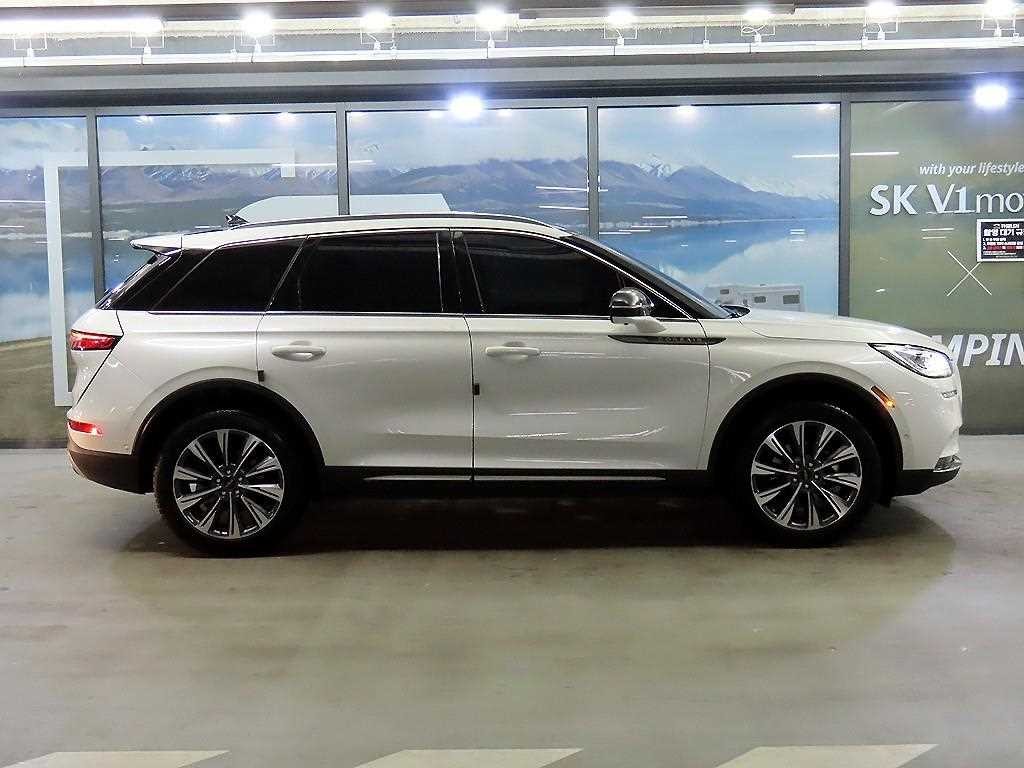 링컨 코세어 2.0 리저브 AWD 이미지 3