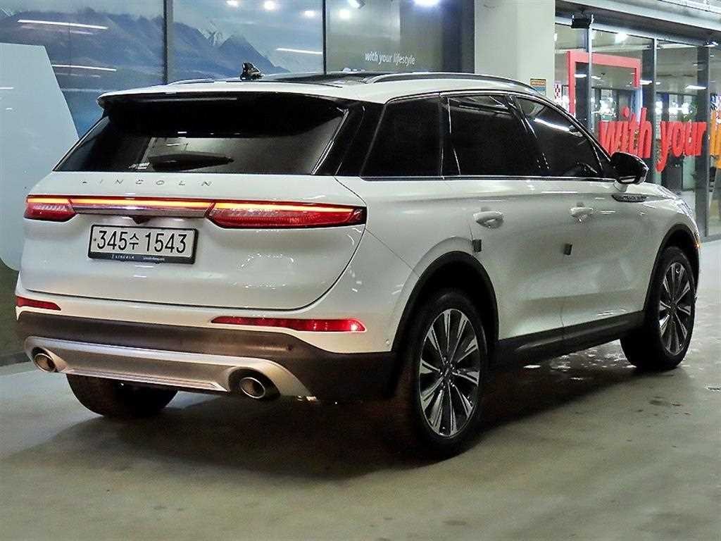 링컨 코세어 2.0 리저브 AWD 이미지 4