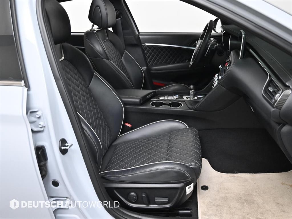 제네시스 G70 2.0T AWD 스포츠 패키지 이미지 10