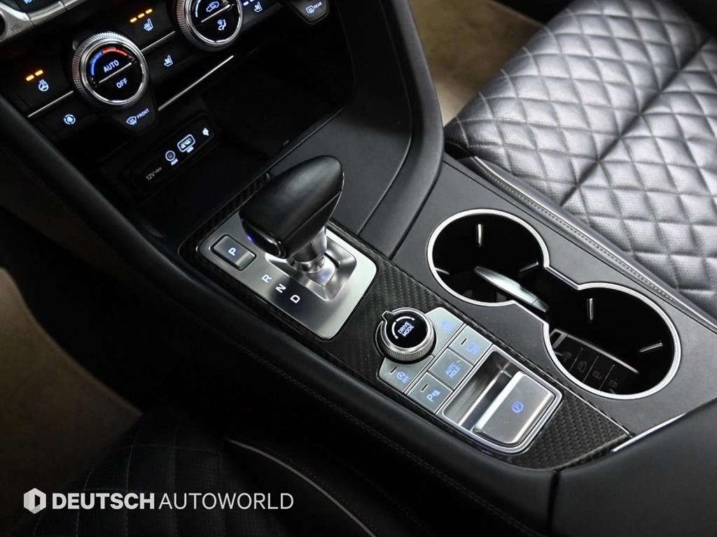 제네시스 G70 2.0T AWD 스포츠 패키지 이미지 9