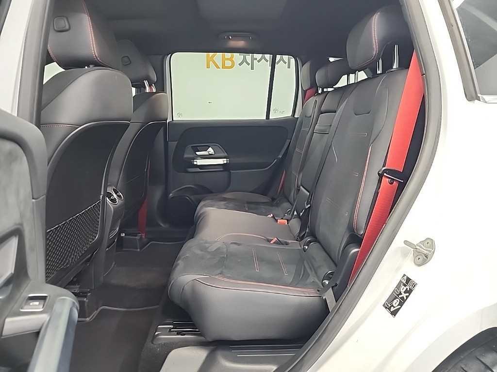 벤츠 GLB 클래스 GLB클래스 X247 AMG GLB 35 4MATIC 이미지 12