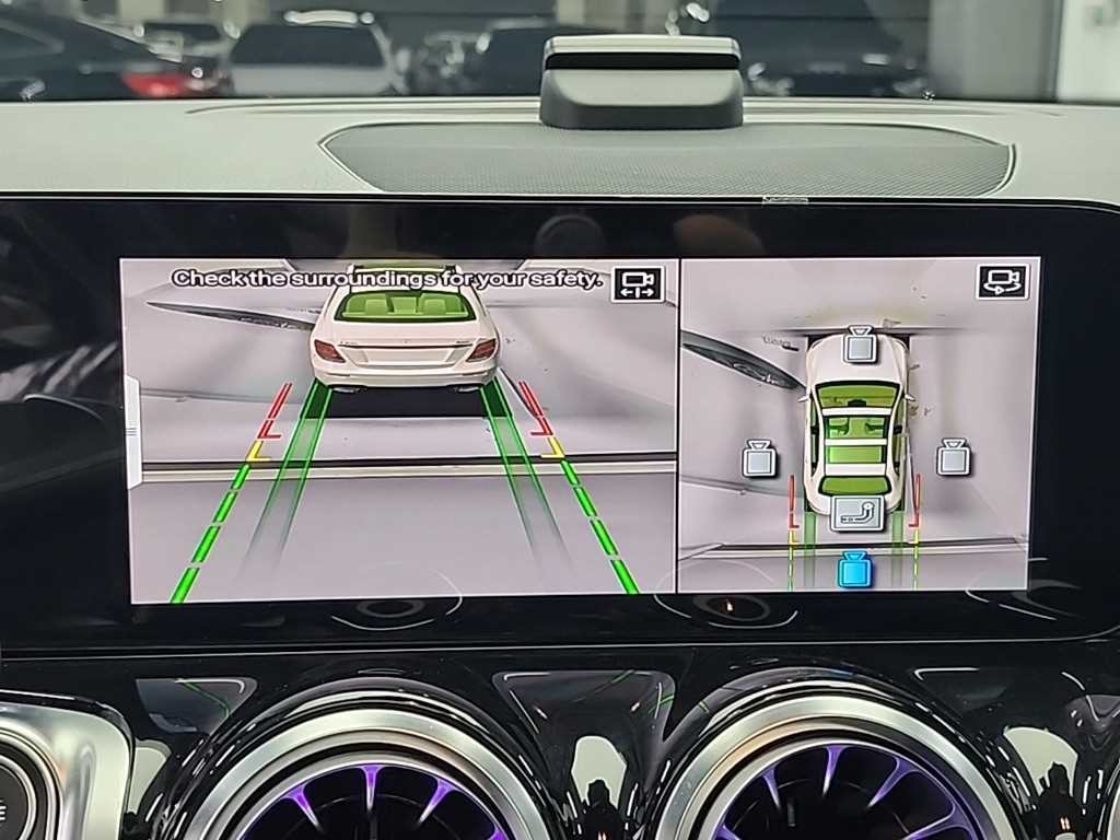 벤츠 GLB 클래스 GLB클래스 X247 AMG GLB 35 4MATIC 이미지 16
