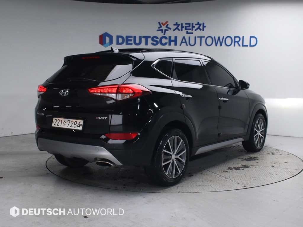 현대 투싼 올뉴투싼 디젤 1.7 2WD 프리미엄 이미지 2