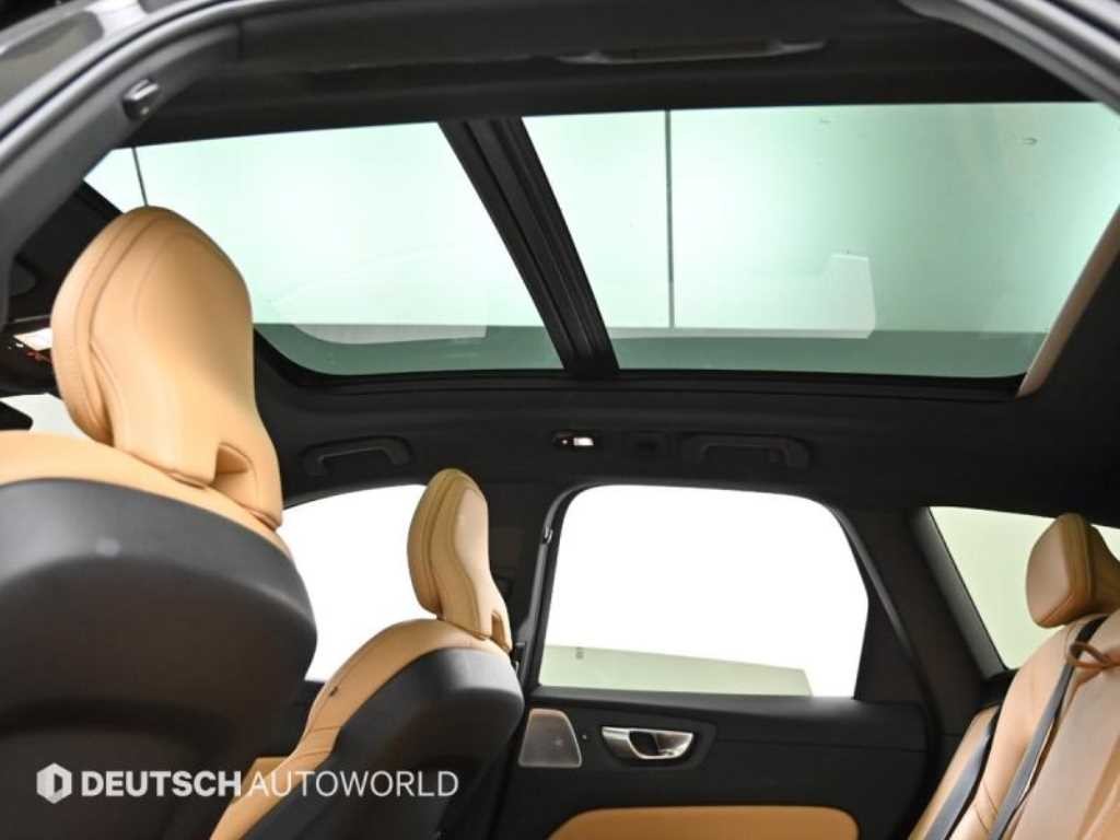 볼보 XC60 XC60(2세대) B5 AWD 얼티메이트 브라이트 이미지 19