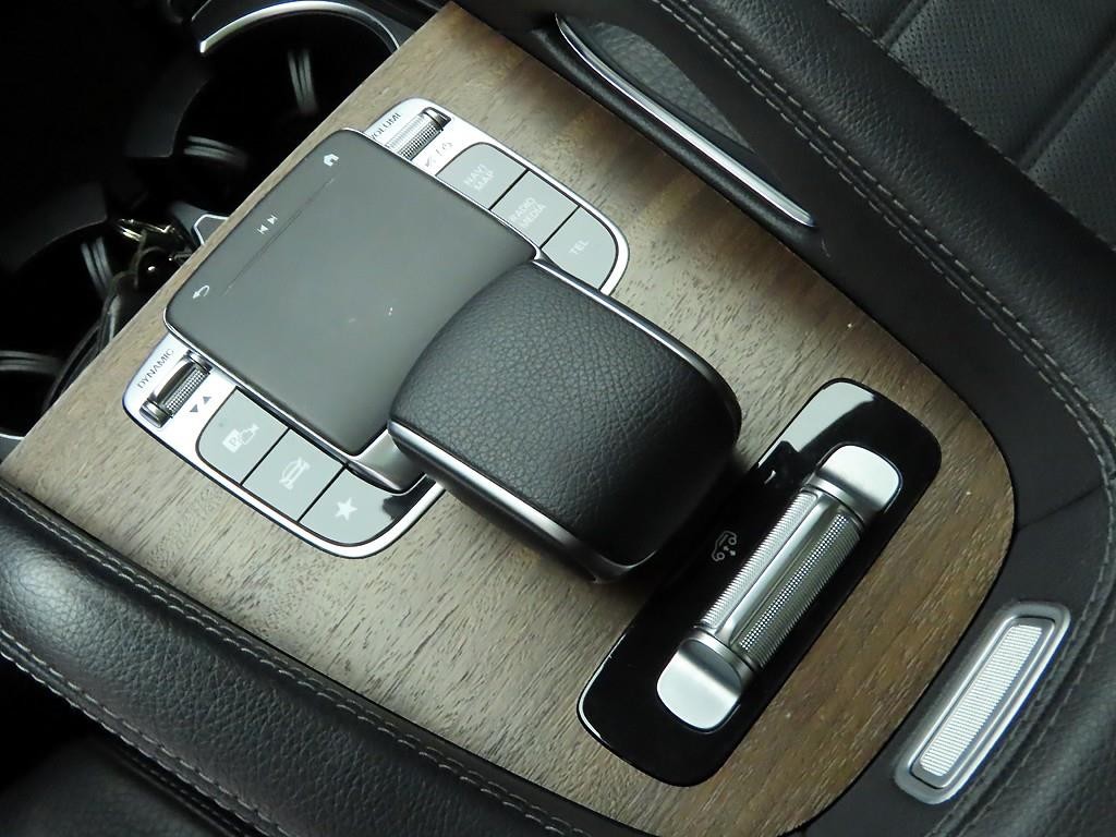벤츠 GLE 클래스 GLE 클래스 W167 GLE 450 4MATIC 이미지 11