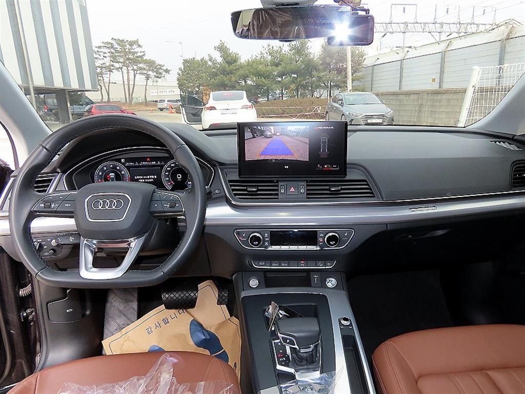 아우디 Q5 Q5 (FY) 45 TFSI 콰트로 스포트백 이미지 7