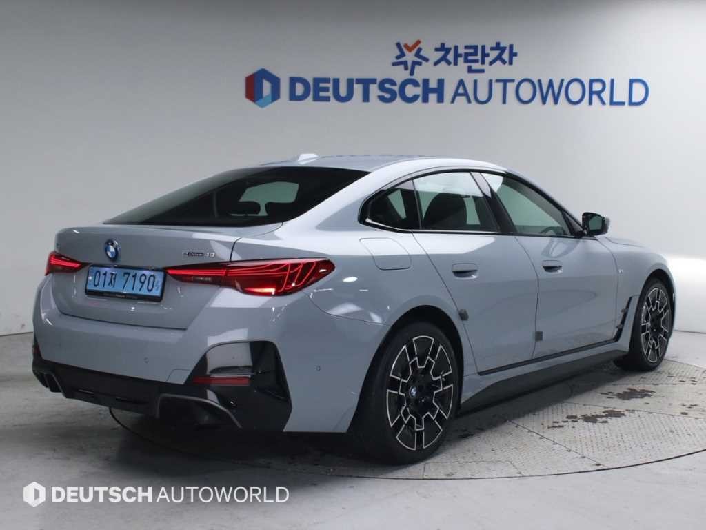 BMW i4 eDrive 40 M 스포츠 이미지 2