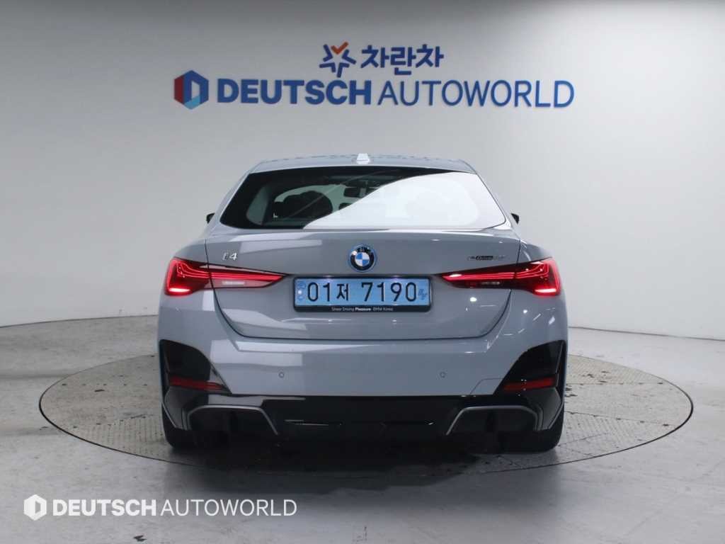 BMW i4 eDrive 40 M 스포츠 이미지 4