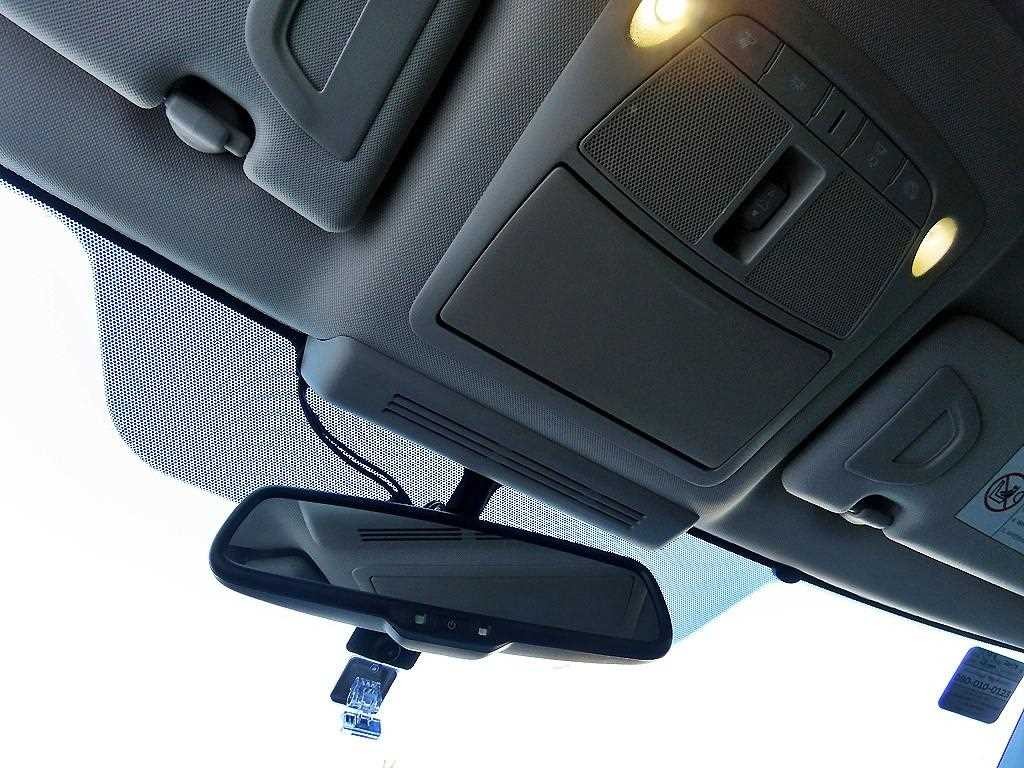 인피니티 Q Q50 2.2D 프리미엄 이미지 16
