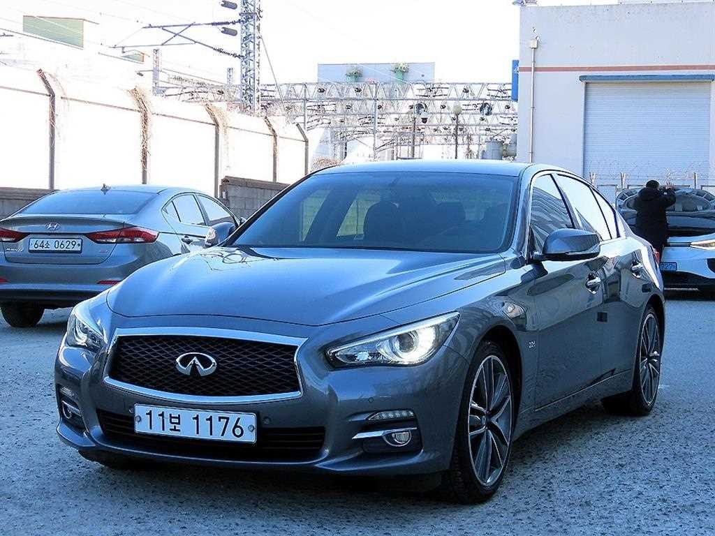 인피니티 Q Q50 2.2D 프리미엄 이미지 2