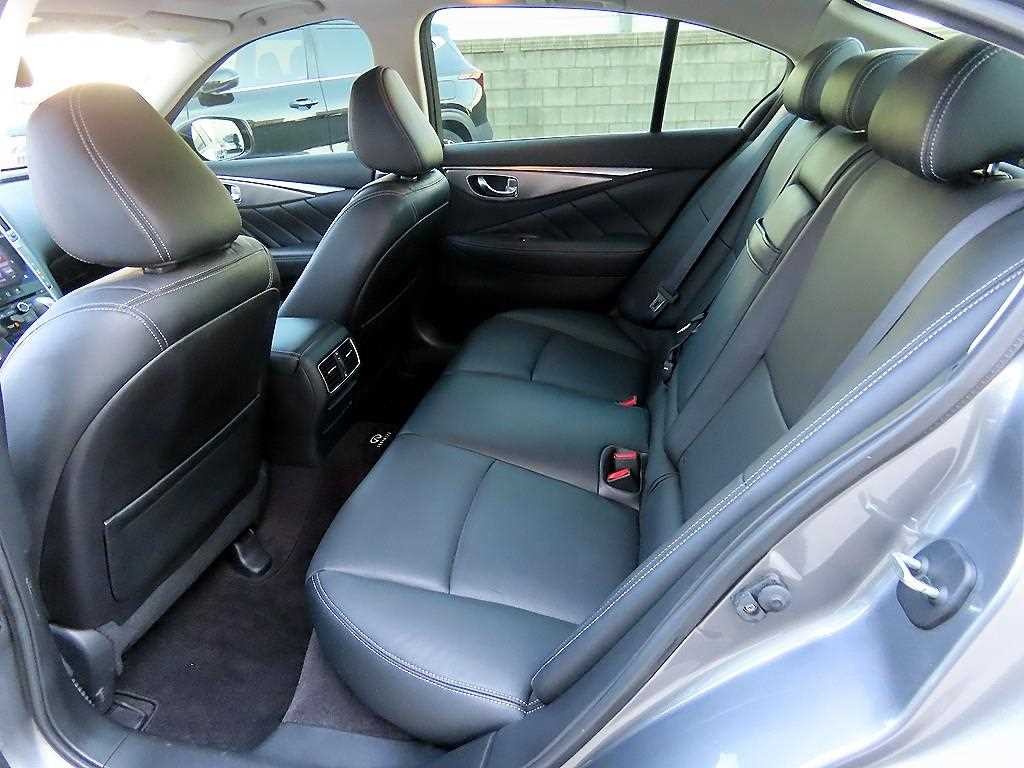 인피니티 Q Q50 2.2D 프리미엄 이미지 6