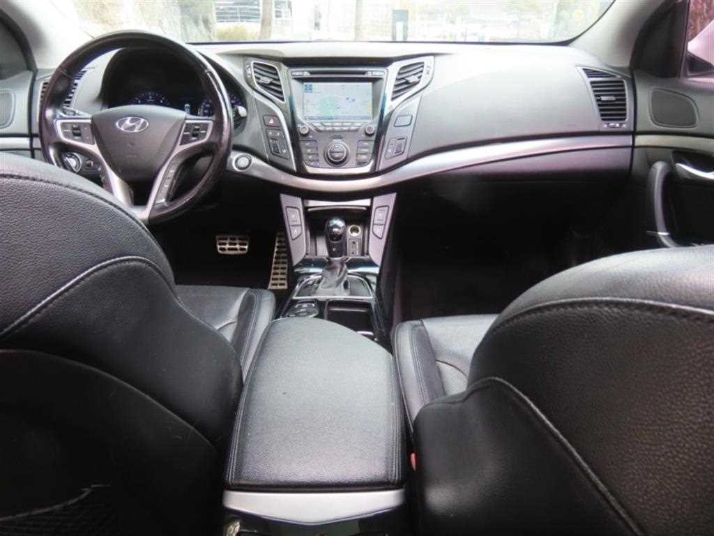 현대 i40 1.7 VGT D 스펙 이미지 14