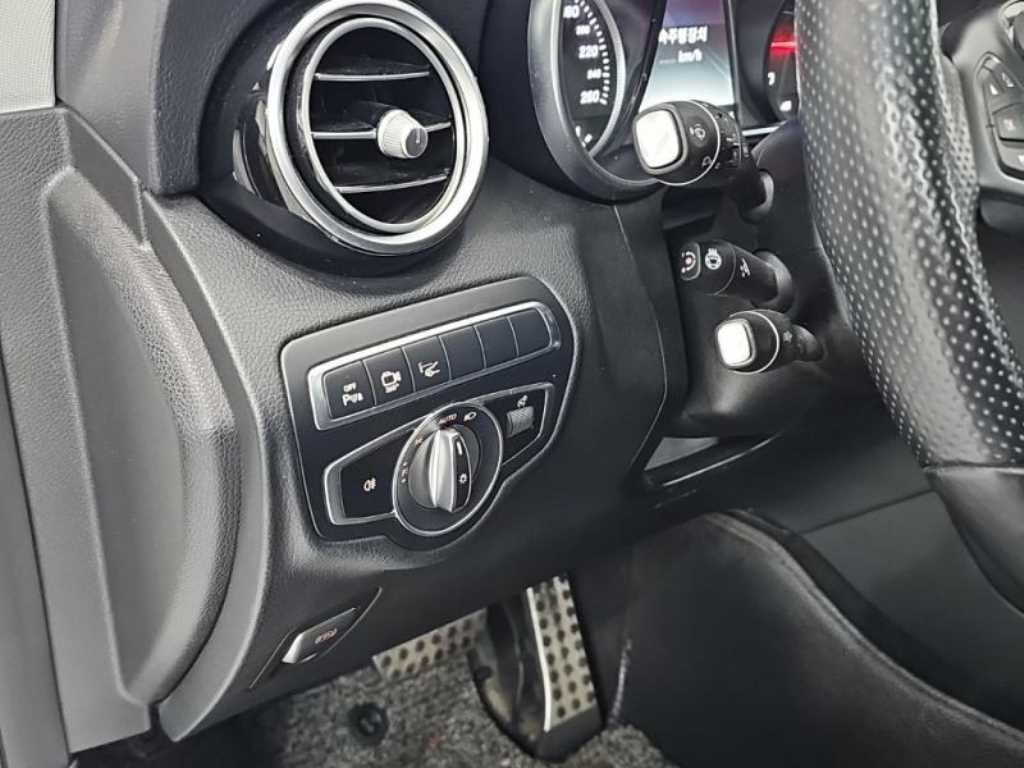 벤츠 GLC 클래스 GLC클래스 X253 GLC 250 d 4MATIC 이미지 15