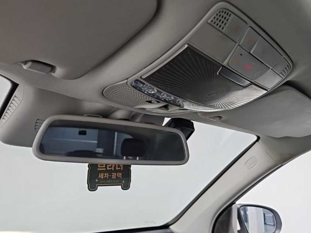 벤츠 GLC 클래스 GLC클래스 X253 GLC 250 d 4MATIC 이미지 17
