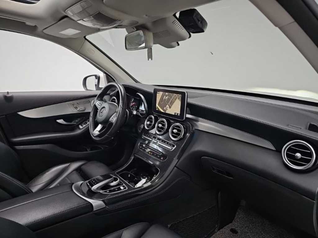 벤츠 GLC 클래스 GLC클래스 X253 GLC 250 d 4MATIC 이미지 18