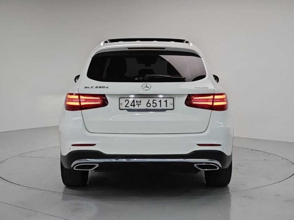 벤츠 GLC 클래스 GLC클래스 X253 GLC 250 d 4MATIC 이미지 4