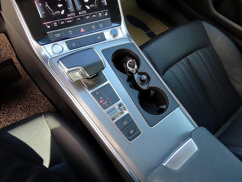 아우디 A6 A6 (C8) 45 TFSI 콰트로 이미지 10