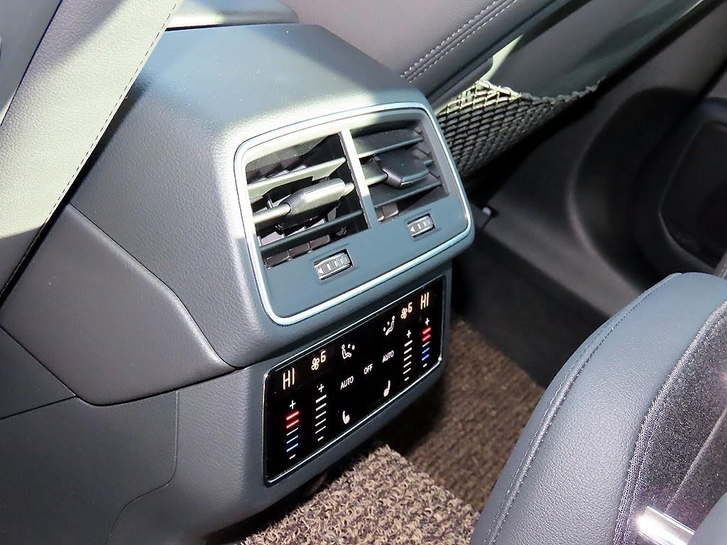아우디 A6 A6 (C8) 45 TFSI 콰트로 이미지 16