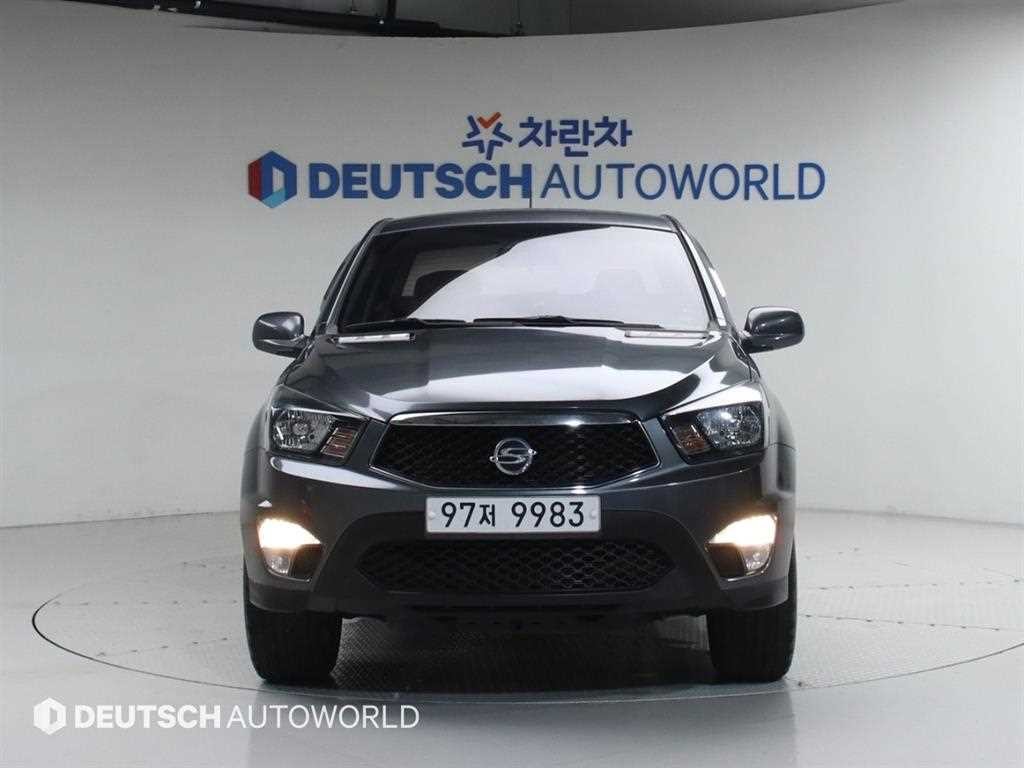 KG모빌리티(쌍용) 코란도 코란도스포츠 디젤 4WD CX7 패션 이미지 3