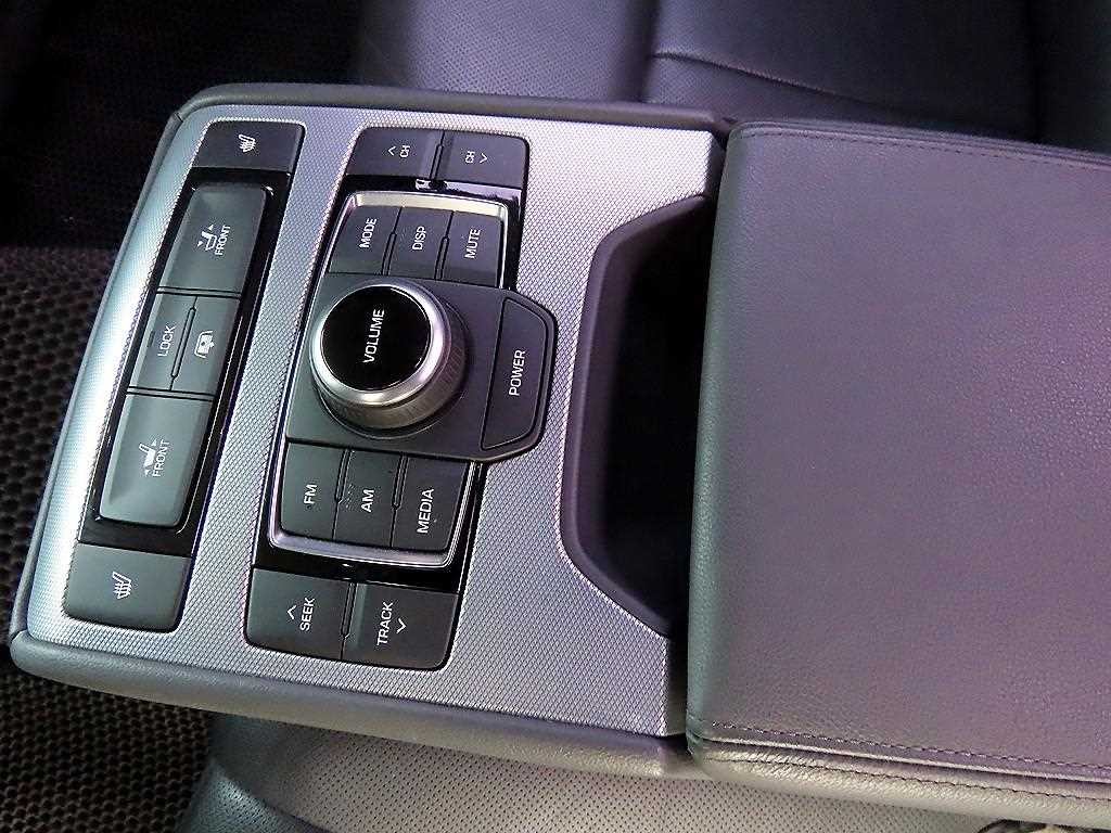 제네시스 G80 2.2D AWD 프리미엄 럭셔리 이미지 17