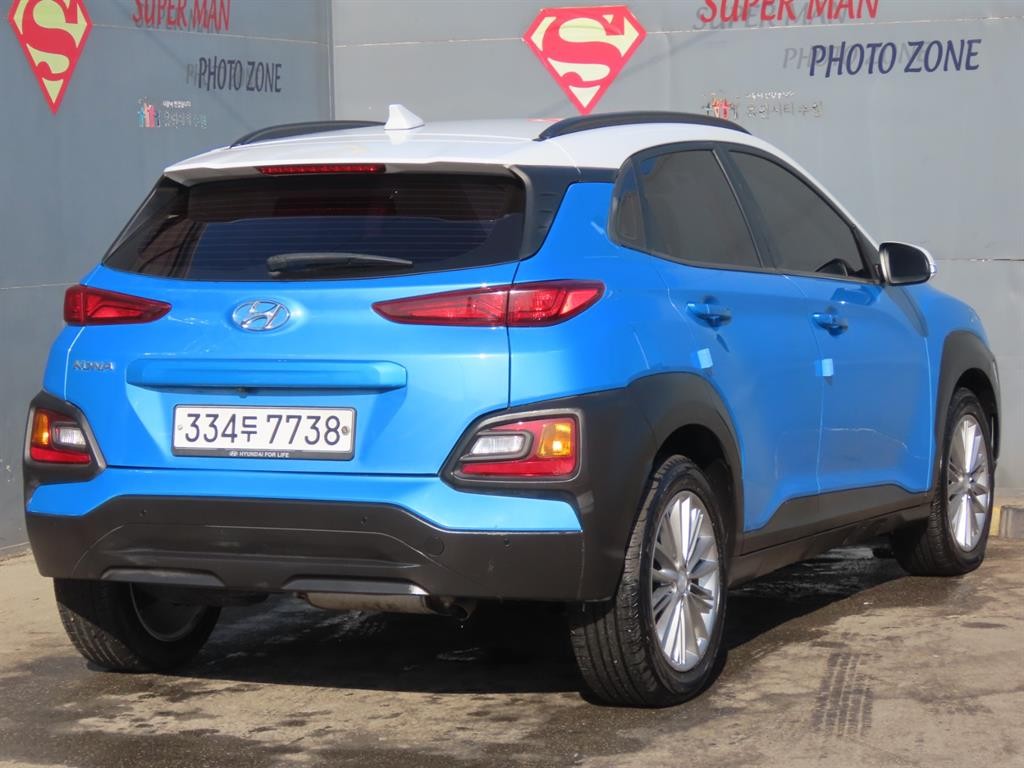 현대 코나 디젤 1.6 2WD 프리미엄 이미지 3