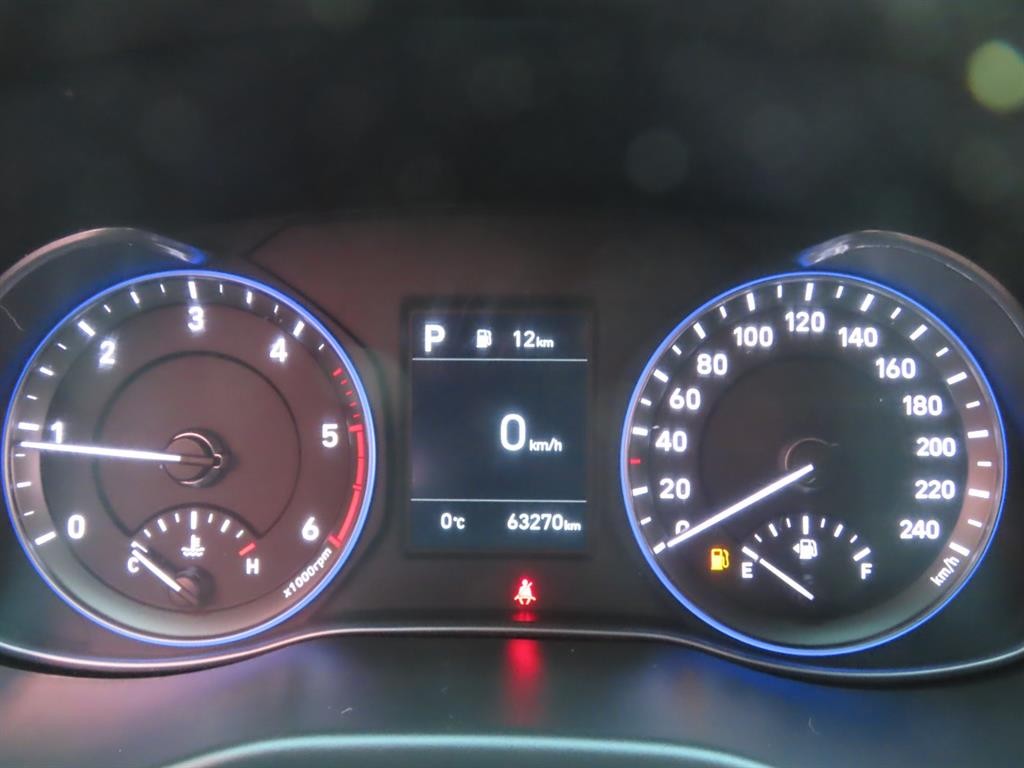 현대 코나 디젤 1.6 2WD 프리미엄 이미지 8