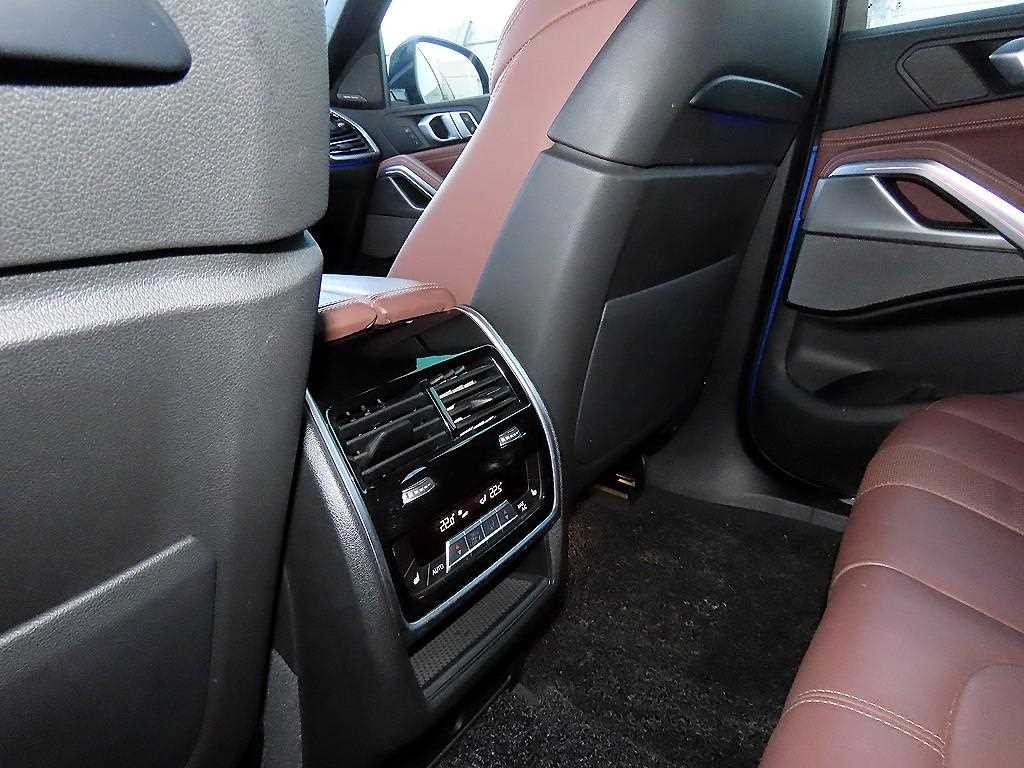 BMW X6 X6 (G06) xDrive 30d M 스포츠 이미지 15