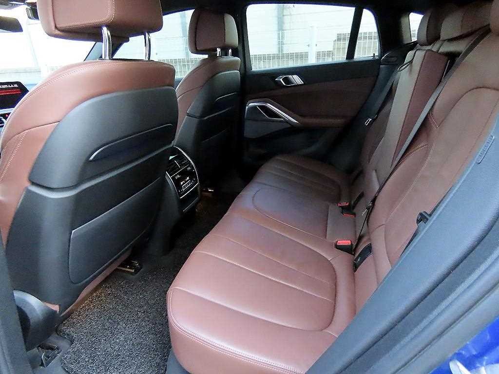 BMW X6 X6 (G06) xDrive 30d M 스포츠 이미지 6