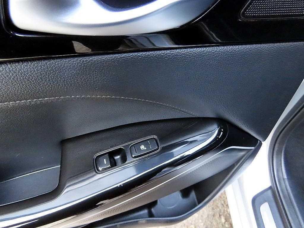 기아 K7 올 뉴 K7 3.0 LPI 럭셔리 이미지 17
