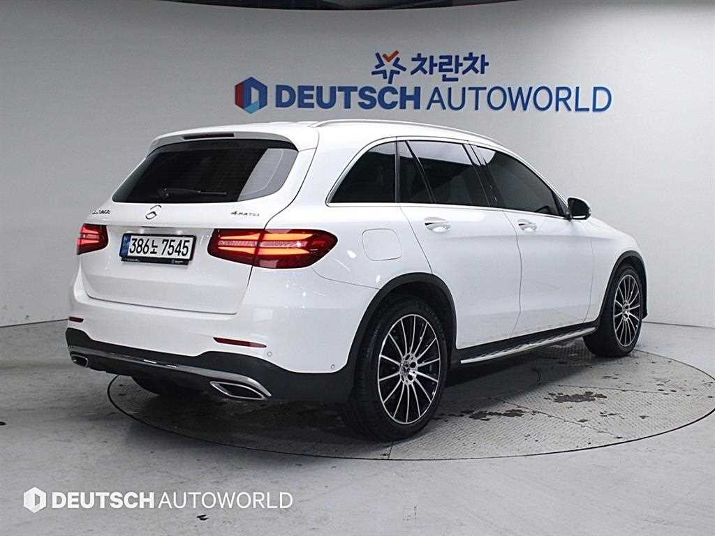 벤츠 GLC 클래스 GLC클래스 X253 GLC 250 d 4MATIC 이미지 2