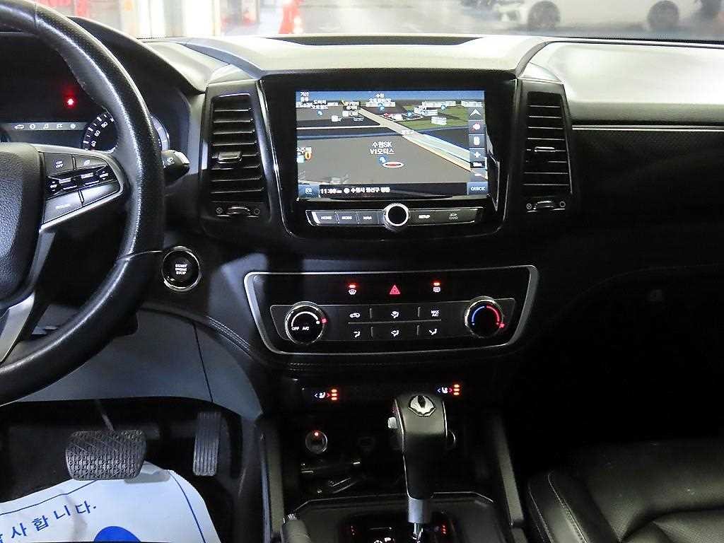 KG모빌리티(쌍용) 렉스턴 렉스턴 스포츠 칸 디젤 2.2 4WD 5링크 프레스티지 스페셜 이미지 11