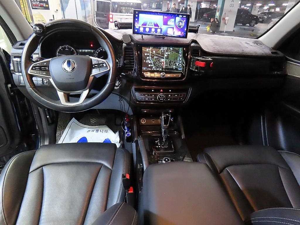 KG모빌리티(쌍용) 렉스턴 렉스턴 스포츠 4WD 디젤 2.2 프레스티지 이미지 10