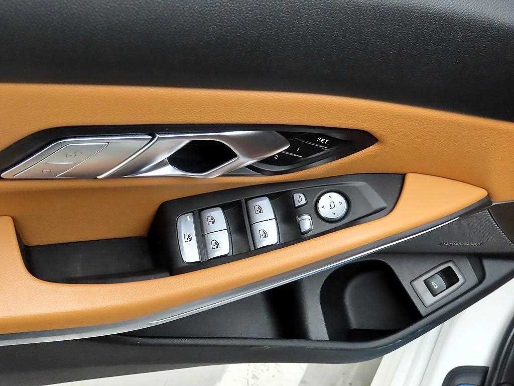 BMW 3시리즈 3시리즈 (G20) 320i M 스포츠 이미지 11