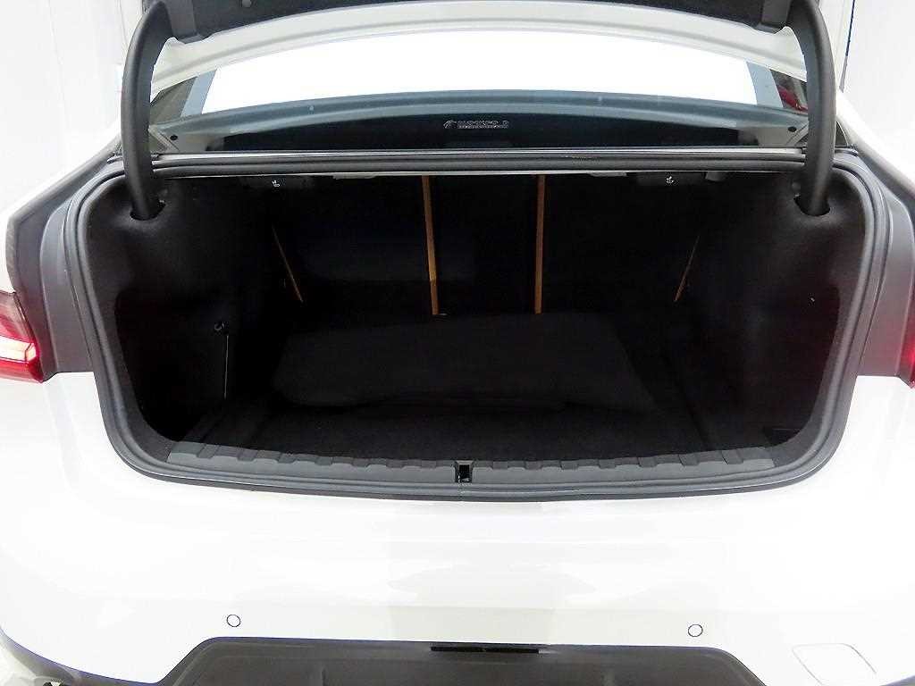 BMW 3시리즈 3시리즈 (G20) 320i M 스포츠 이미지 5