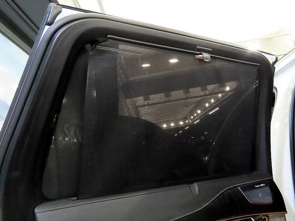 볼보 XC90 XC90 2세대 2.0 T8 AWD 인스크립션 이미지 15