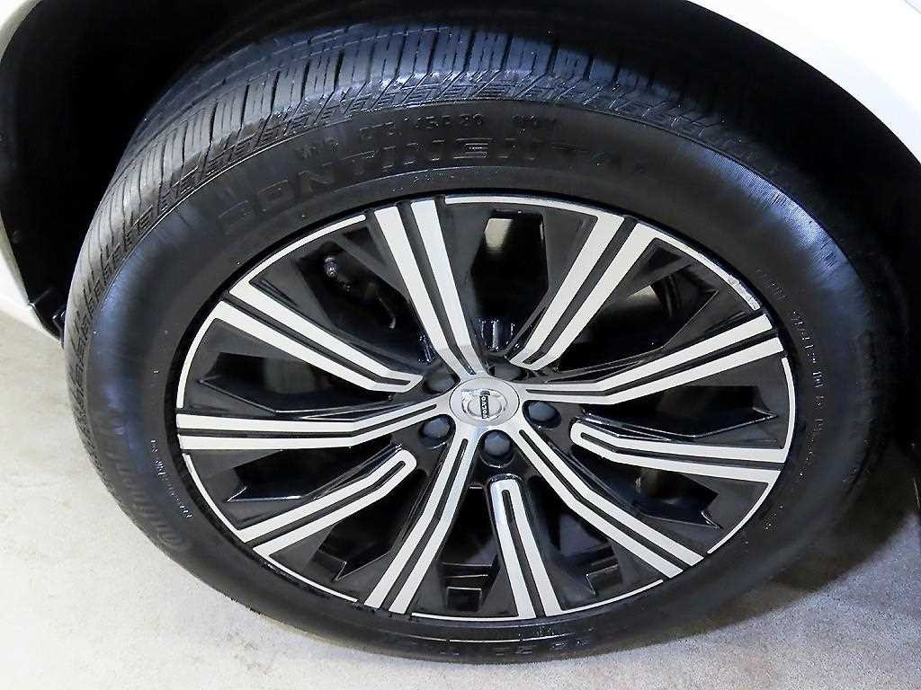 볼보 XC90 XC90 2세대 2.0 T8 AWD 인스크립션 이미지 20