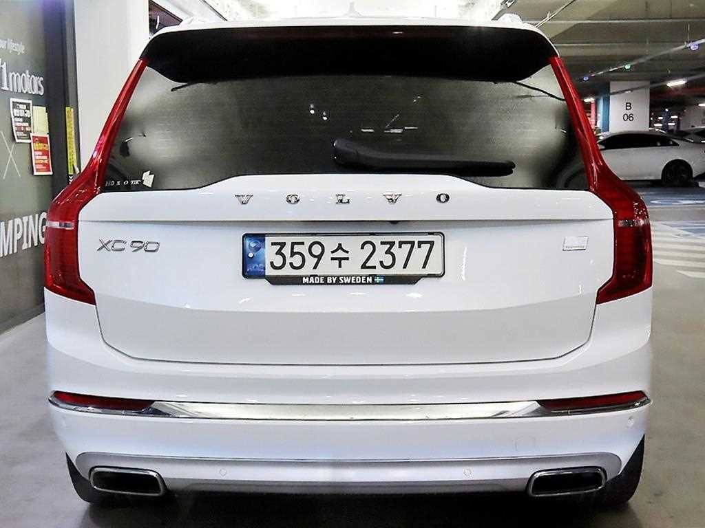 볼보 XC90 XC90 2세대 2.0 T8 AWD 인스크립션 이미지 5
